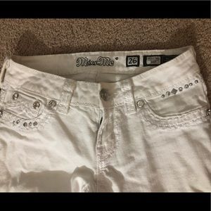 White boot-cut MissMe jeans